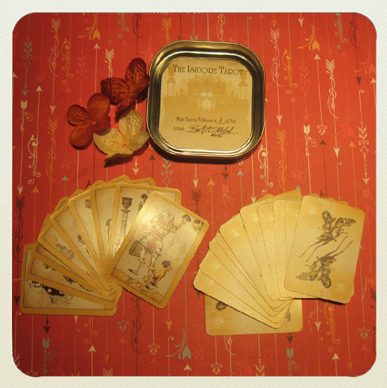Attic Cartomancy - The Isidore Tarot Mini Tarot